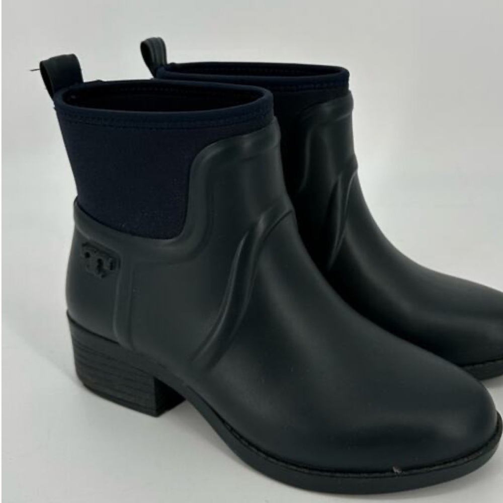 Tory Burch April Chelsea Rain Boots Black  Logo Pull On Heeled